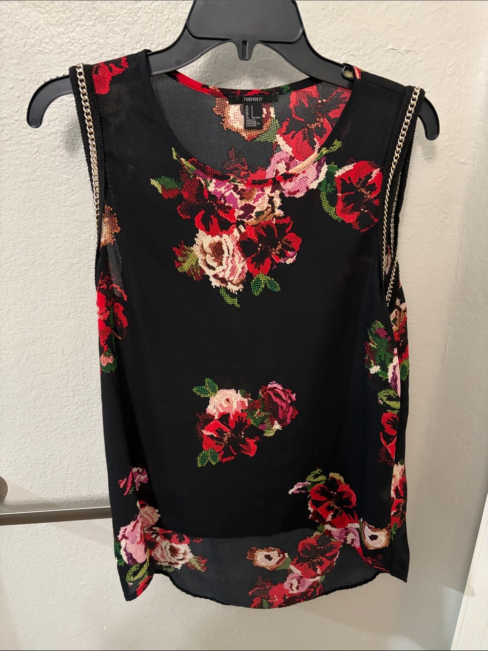 Forever 21 Black Floral Chain-Trim Sleeveless Camisole
